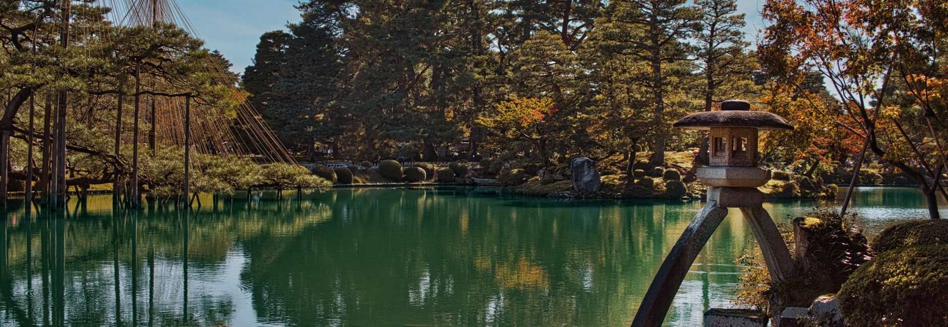 scenic view of kenrokuen garden in kanazawa japan